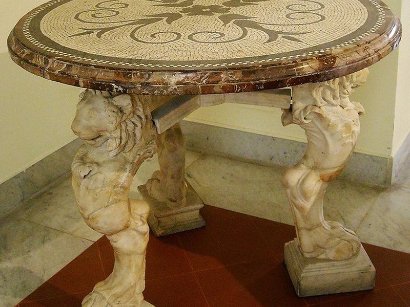 Ancient Greek And Roman Furniture