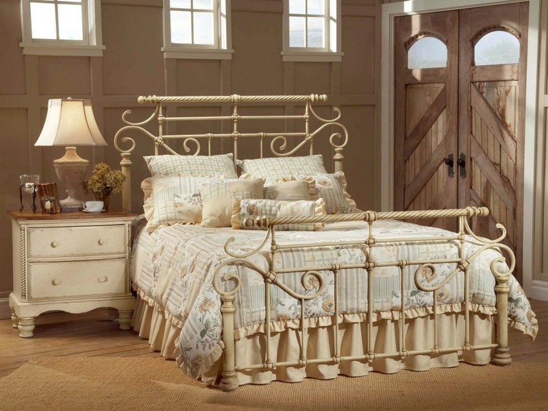 Antique Cast Iron Bed Frames