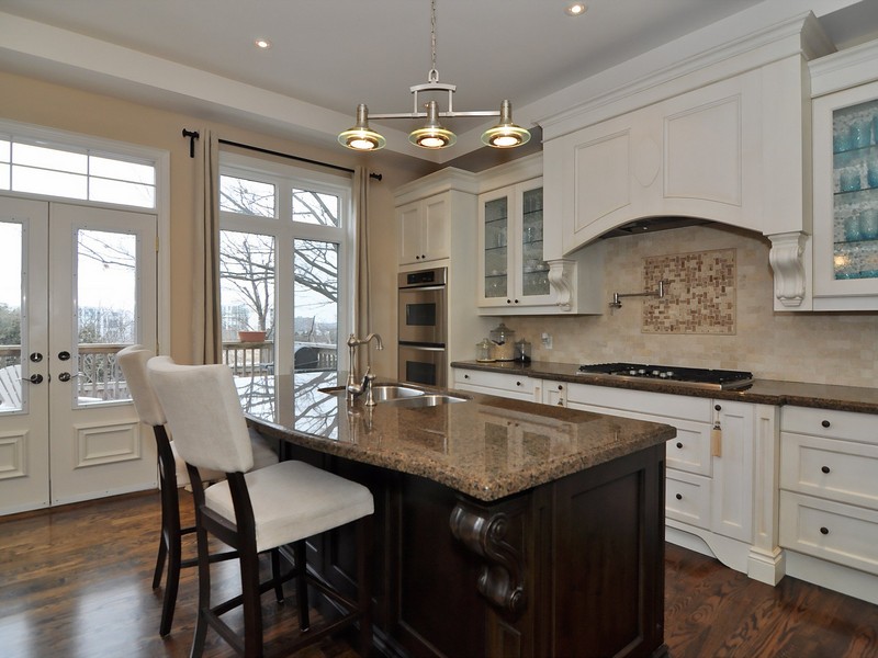 Antique White Bar Stools Kitchen