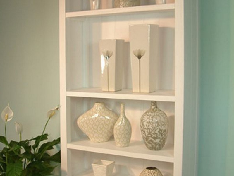 Antique White Bookcase With Doors