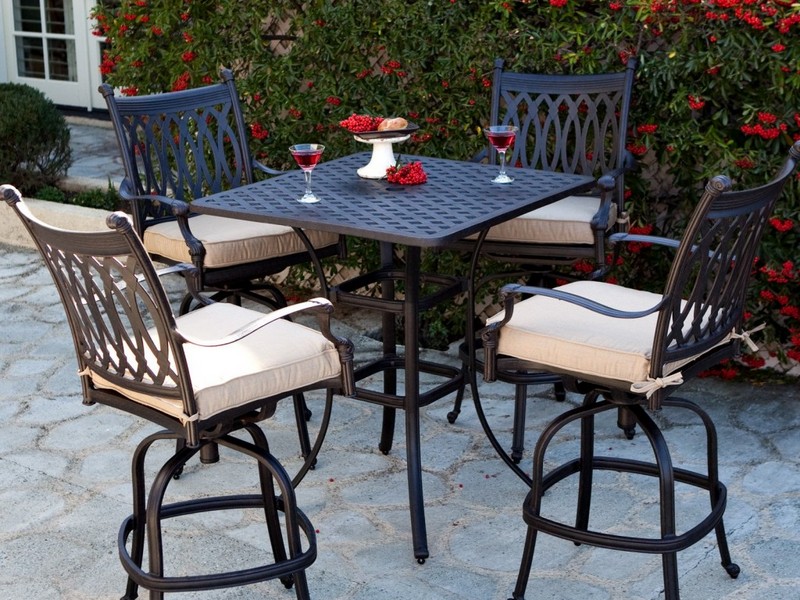 Apartment Patio Furniture