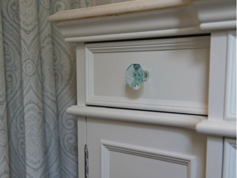 Bathroom Cabinet Knobs Glass