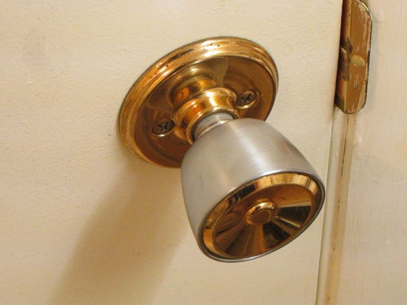 Bathroom Door Handles With Privacy Lock