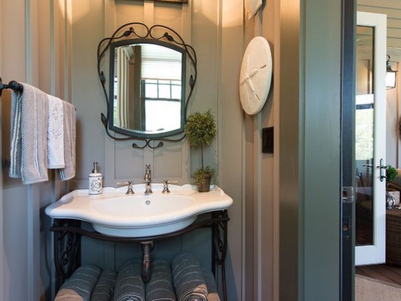 Bathroom Pedestal Sink Storage