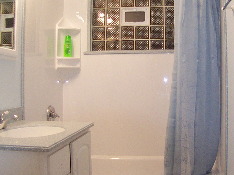 Bathroom Renovations Ideas For Small Bathrooms