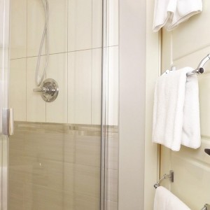 Bathroom Towel Bar Ideas