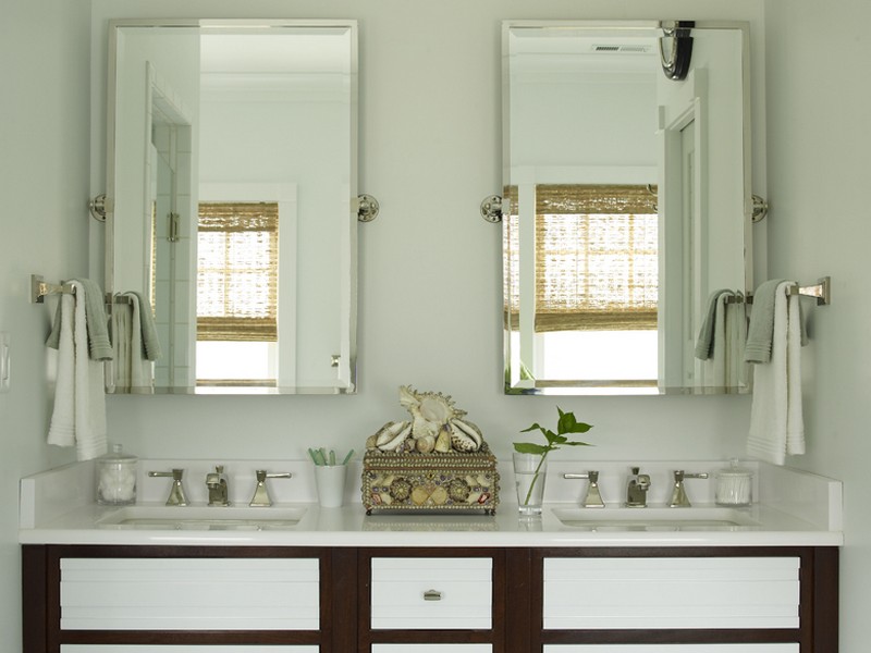 Bathroom Towel Bar Placement