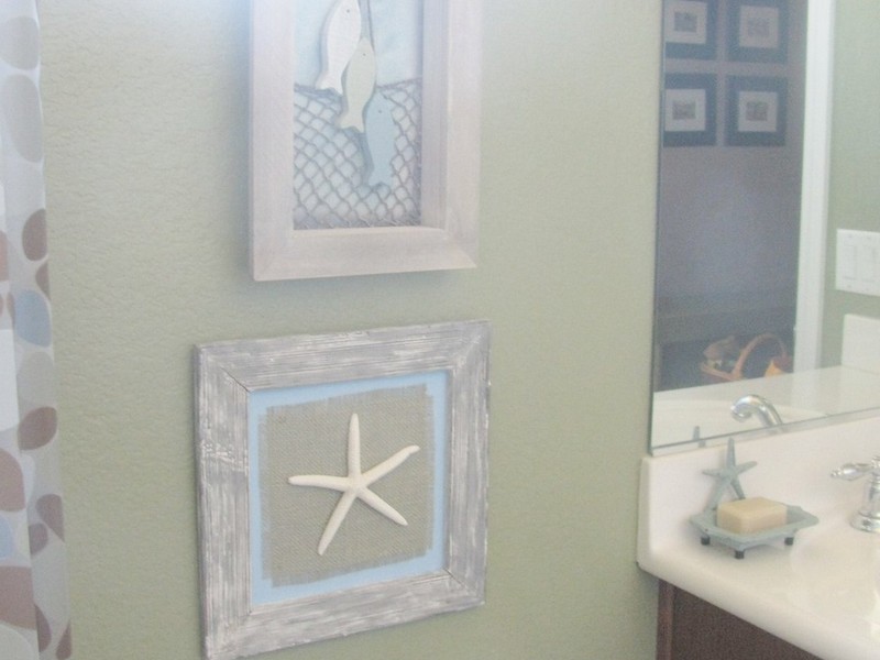 Beachy Style Bathrooms