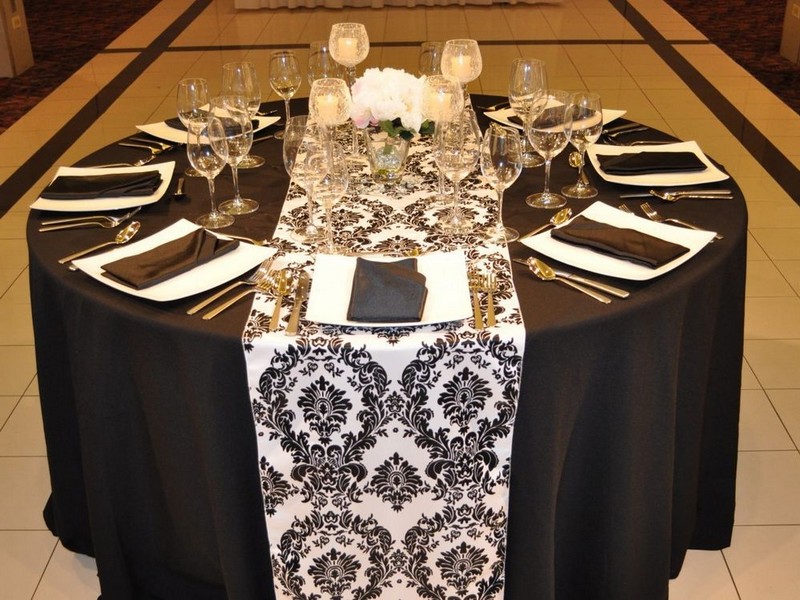 Black And White Damask Table Runners