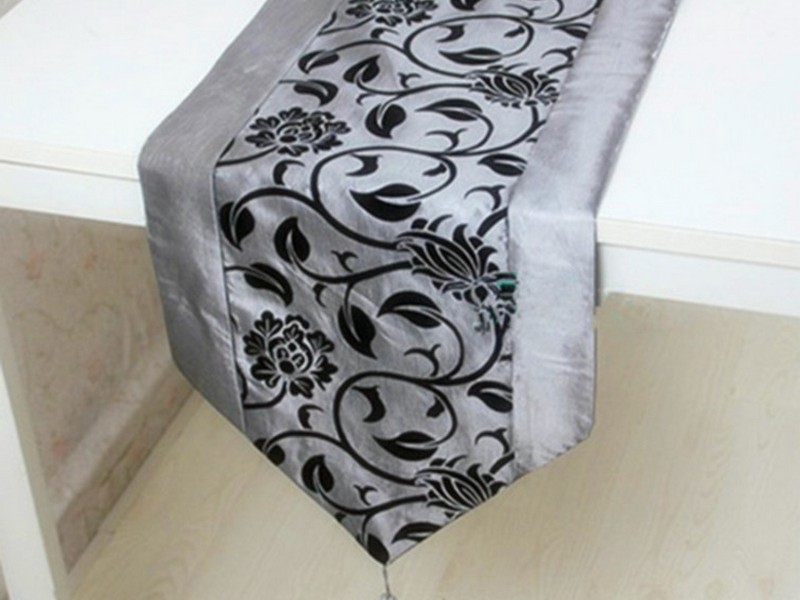 Black And White Table Runners Australia