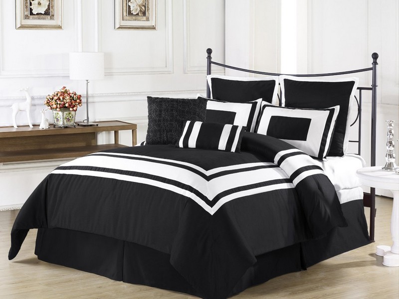 Black Bed Comforters