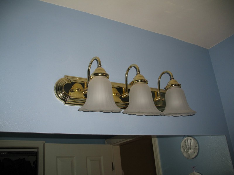 Brass Bathroom Lighting Fixtures