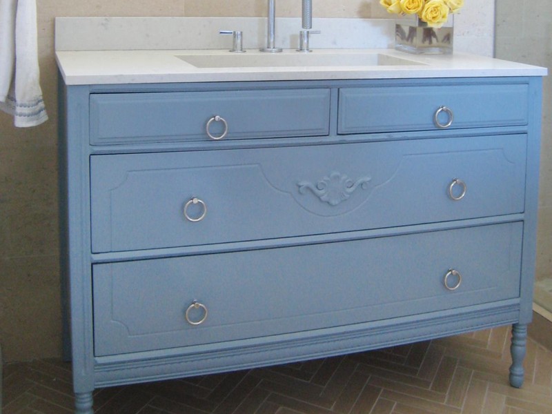 Building A Bathroom Vanity With Drawers
