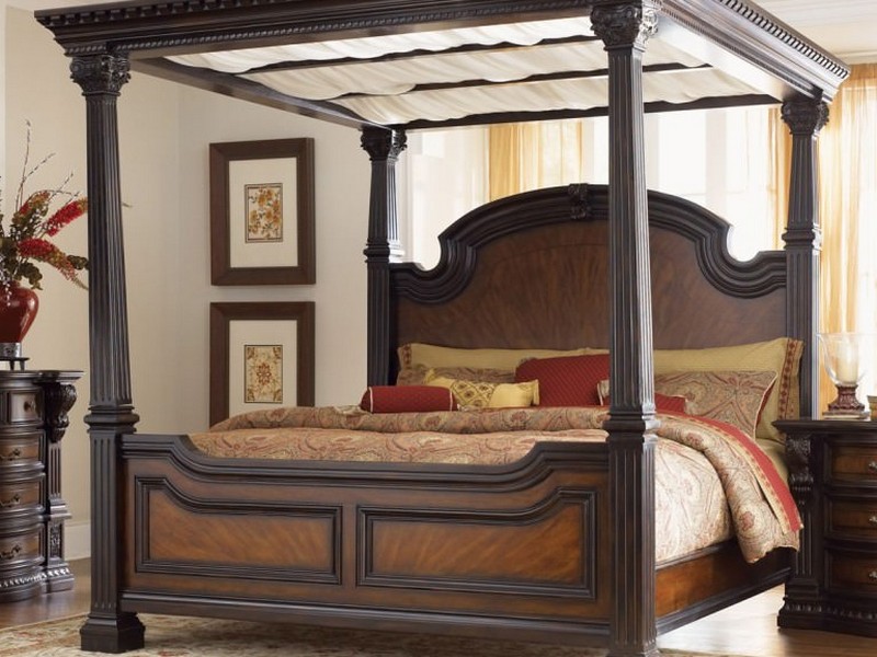 Canopy Bed Frames Queen