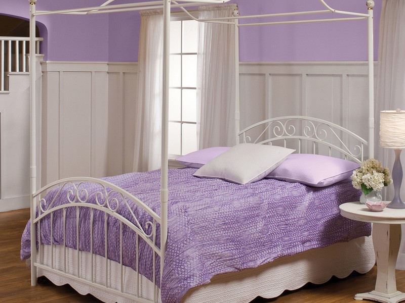 Canopy Twin Bed