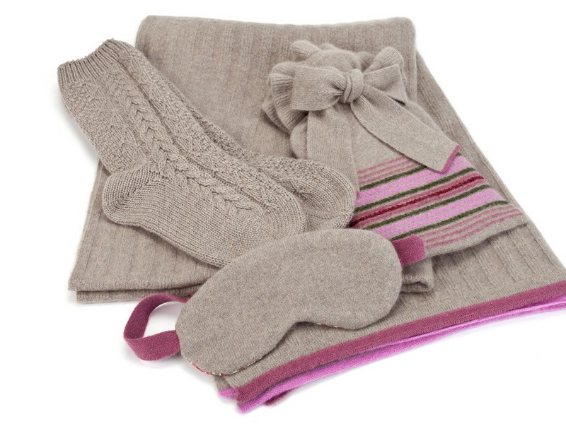 Cashmere Travel Set