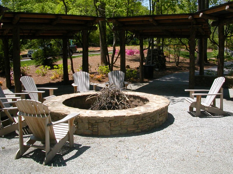 Circular Fire Pit Area