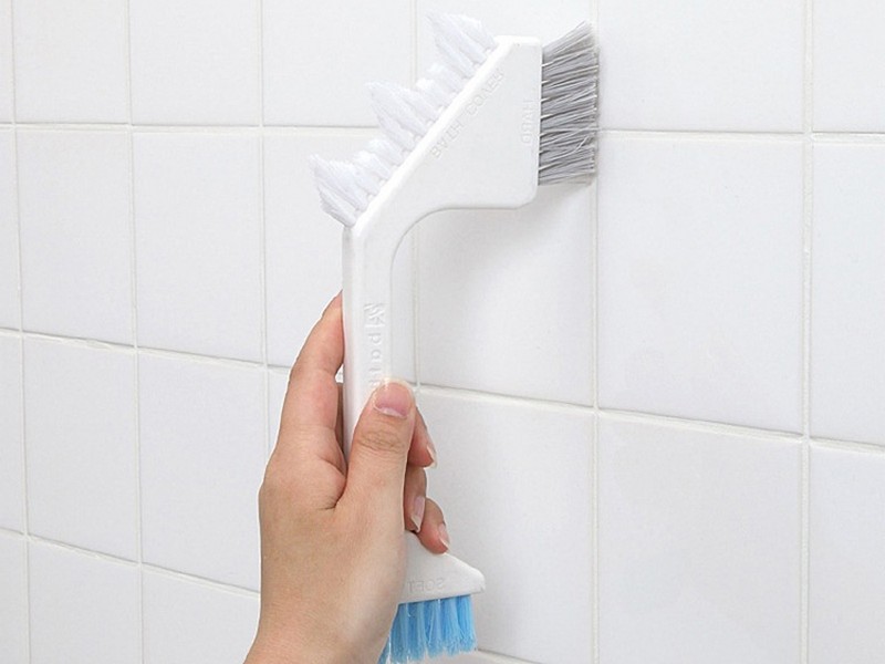 Cleaning Bathroom Grout Mold