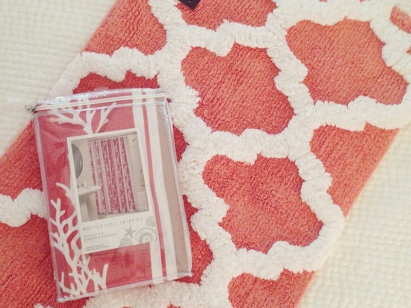 Coral Colored Bathroom Accessories