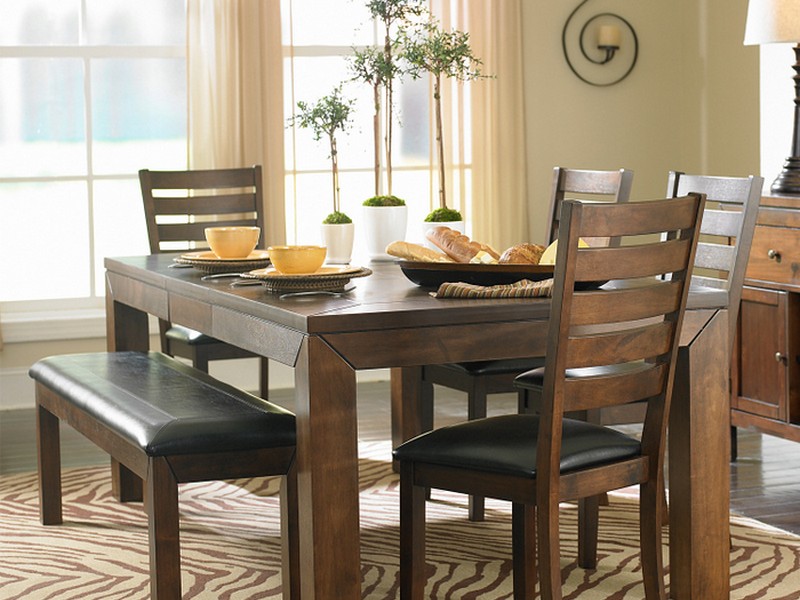 Dining Room Tables With Benches