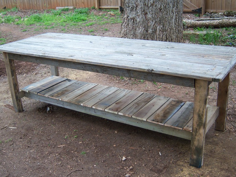 Diy Outdoor Farmhouse Table