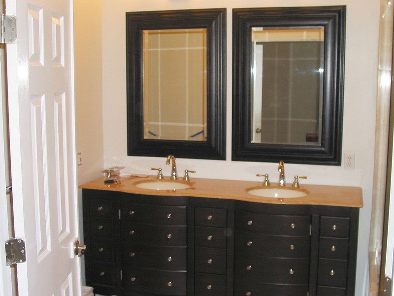 Double Sink Bathroom Vanity Designs