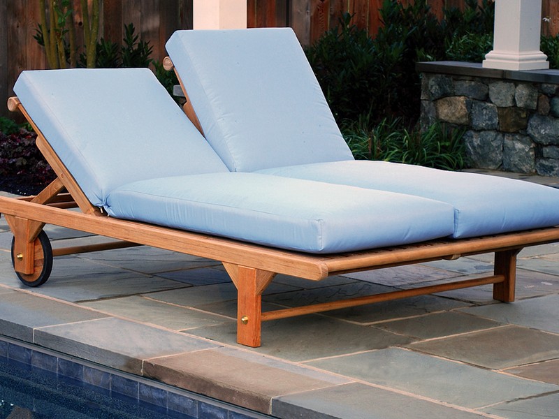 Double Wide Chaise Lounge Chairs