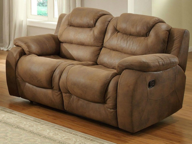 Dual Reclining Loveseat With Cup Holder