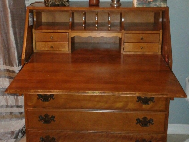 Ethan Allen Desks Secretaries