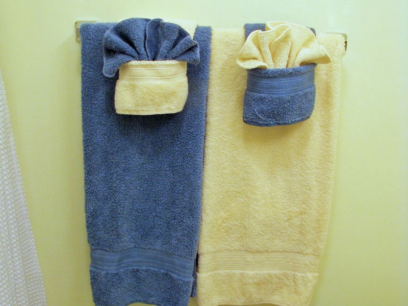 Folding Decorative Towels For Bathroom