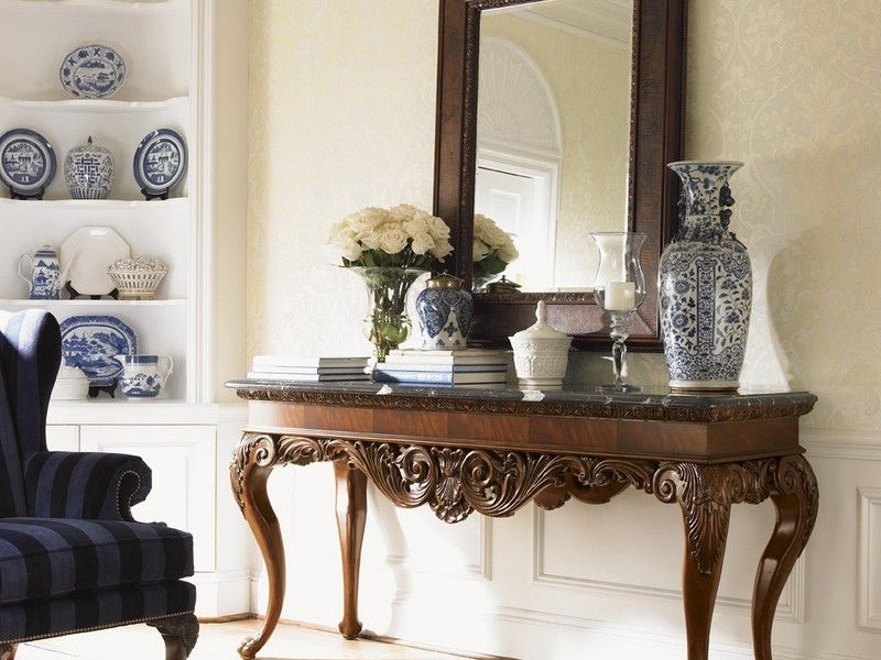 Foyer Table And Mirror Set