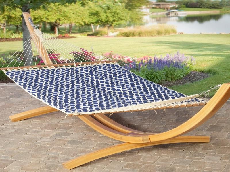 Hammock With Wooden Stand