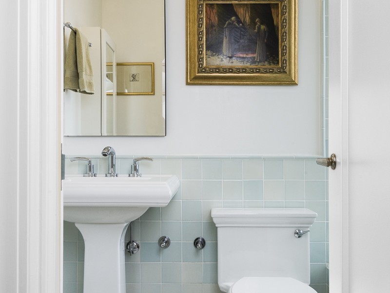Images Of Bathrooms With Pedestal Sinks