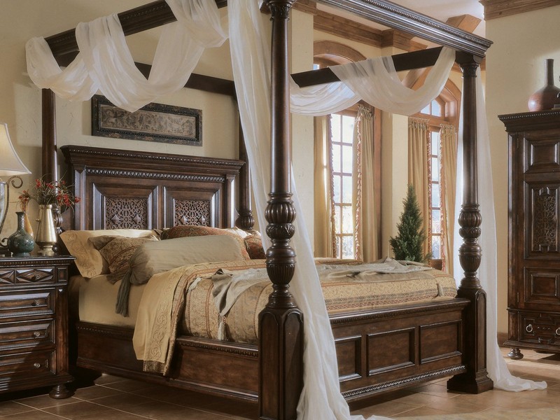 King Canopy Bed Frame