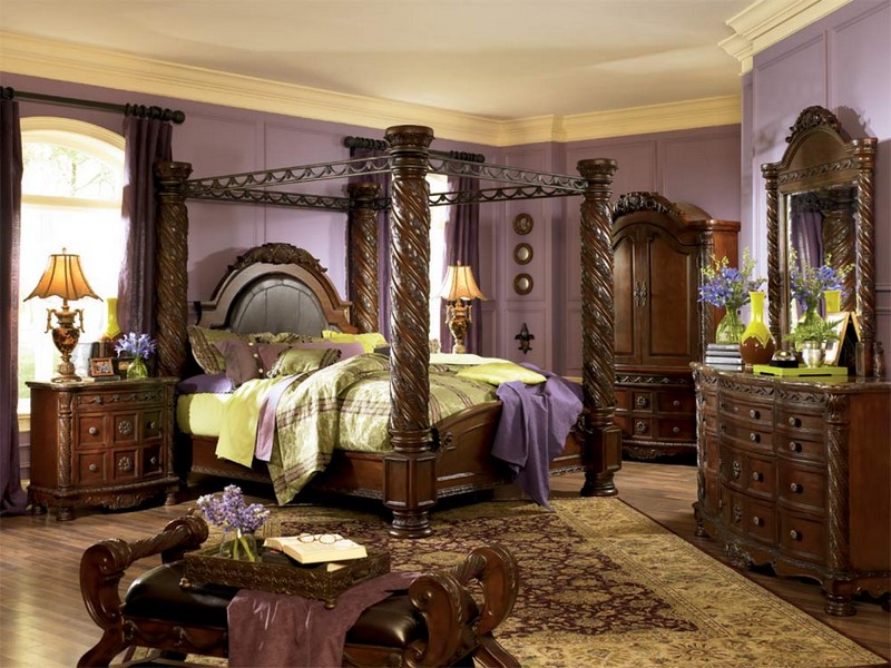 King Size Poster Bedroom Sets