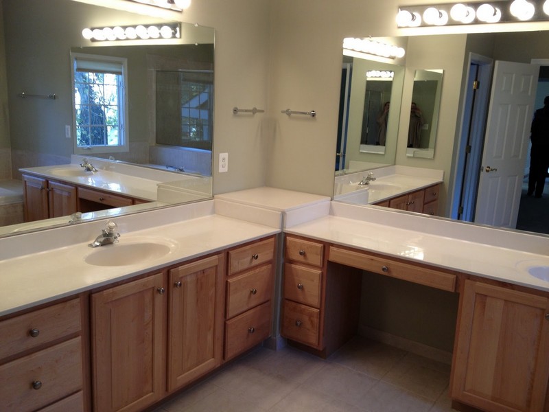 L Shaped Master Bathroom Vanities