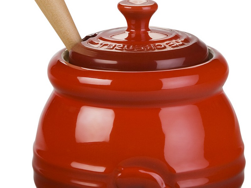 Le Creuset Honey Pot Red