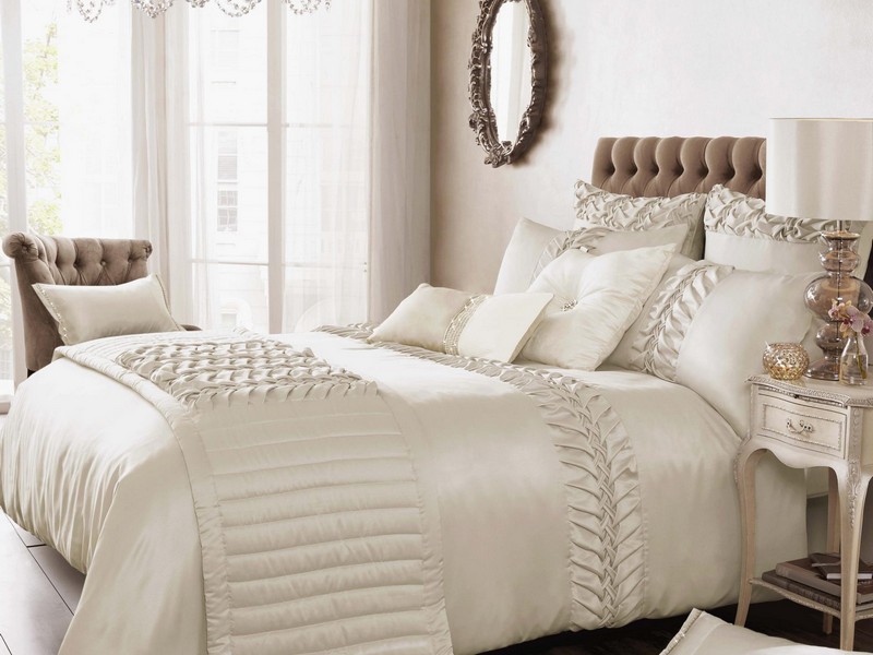 Luxurious Bedding Sets