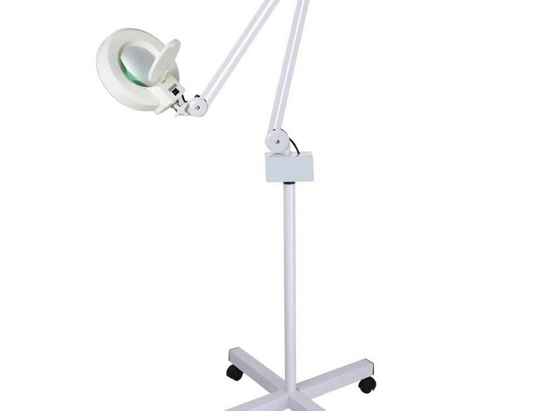 Magnifier Floor Lamp