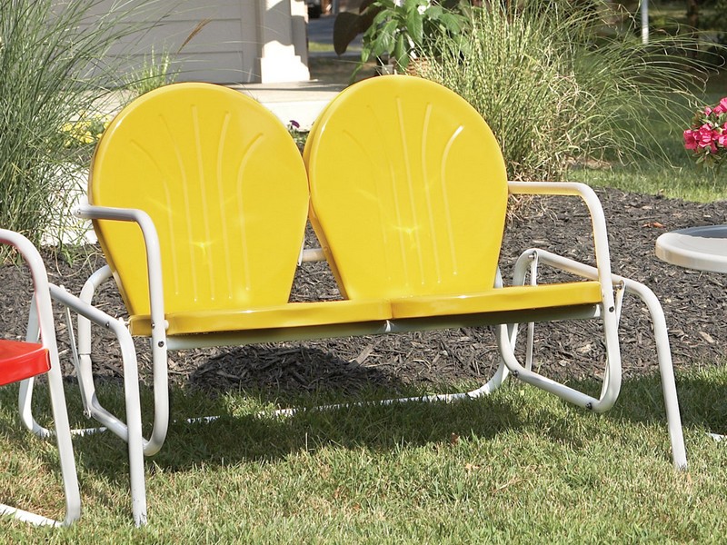 Metal Lawn Furniture Retro