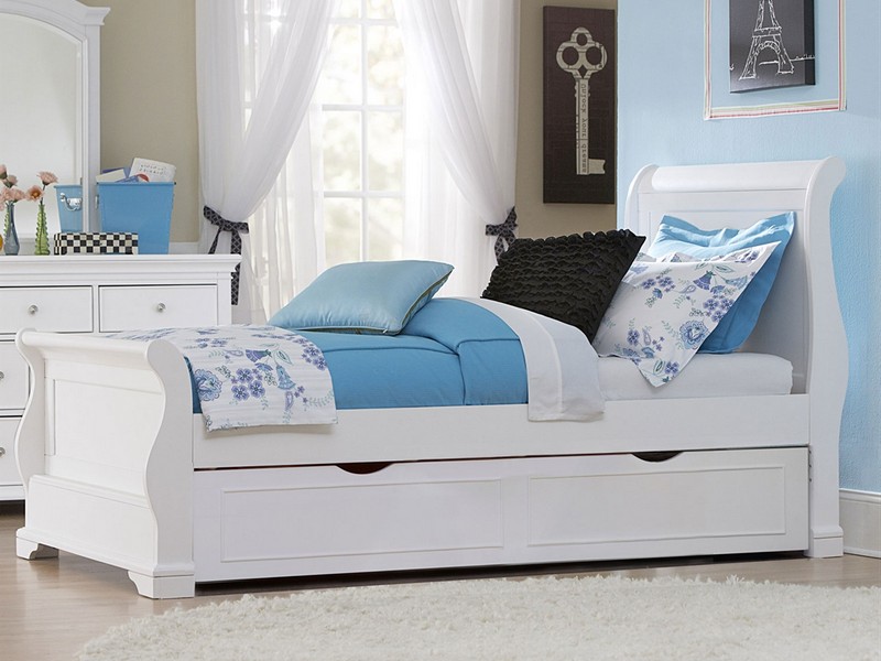 Metal Sleigh Bed Queen