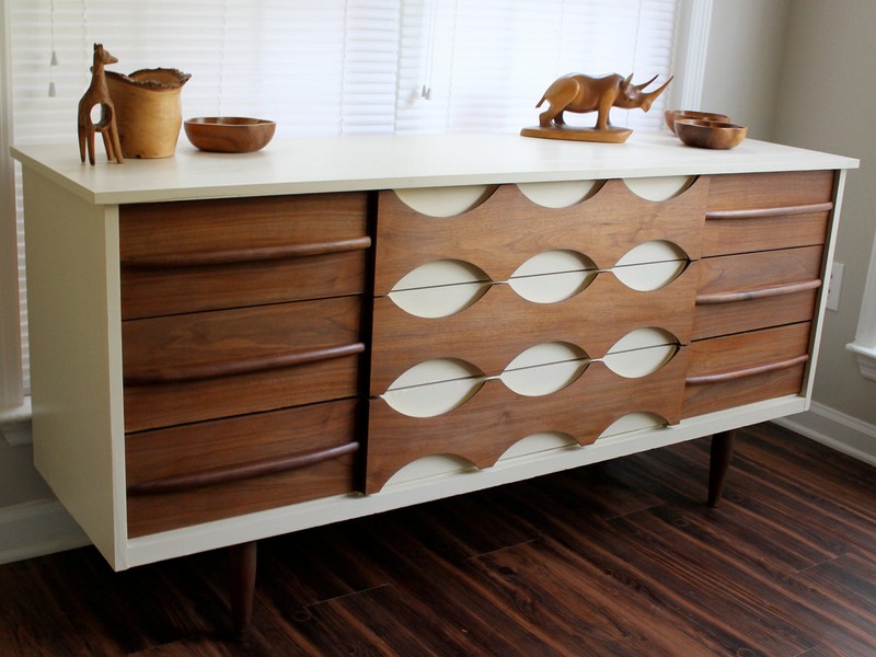 Mid Century Modern Dresser Redo