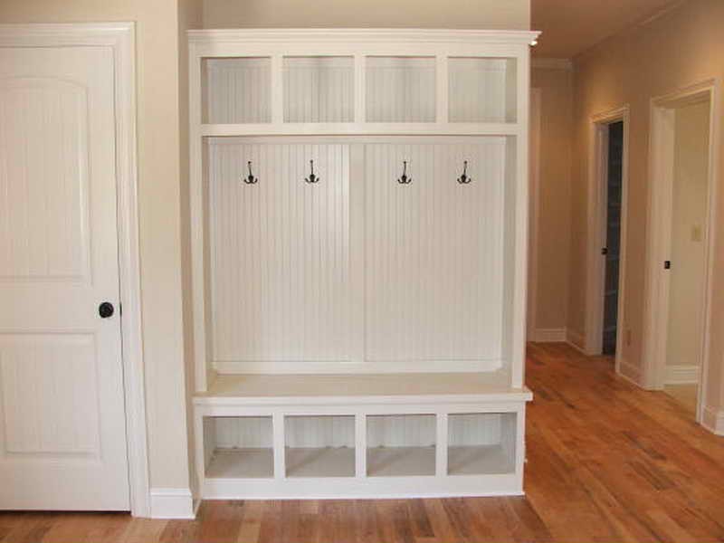 Mudroom Corner Bench Lockers