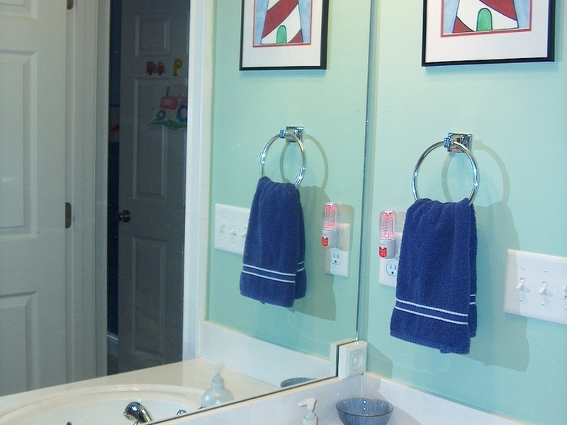 Nautical Style Bathrooms