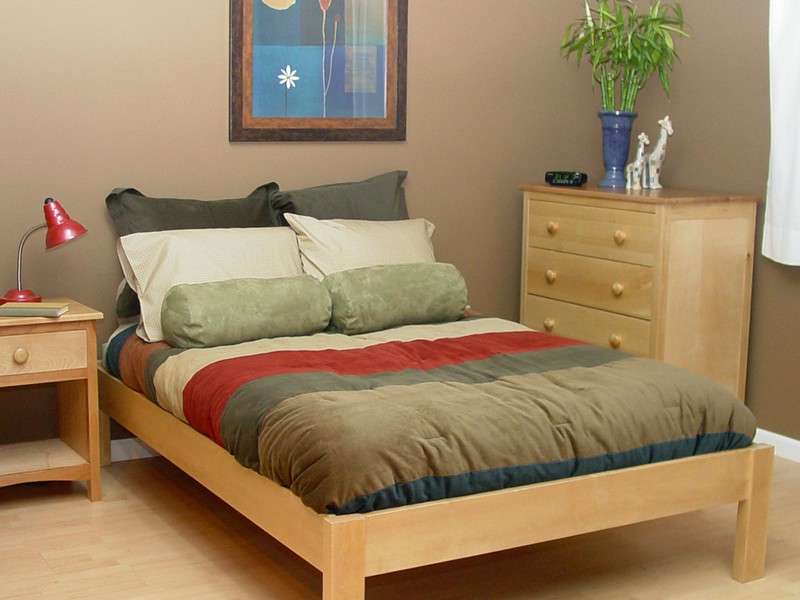 Nomad Platform Bed Queen