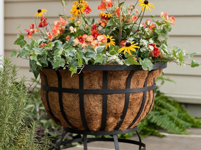 Outdoor Metal Plant Stands