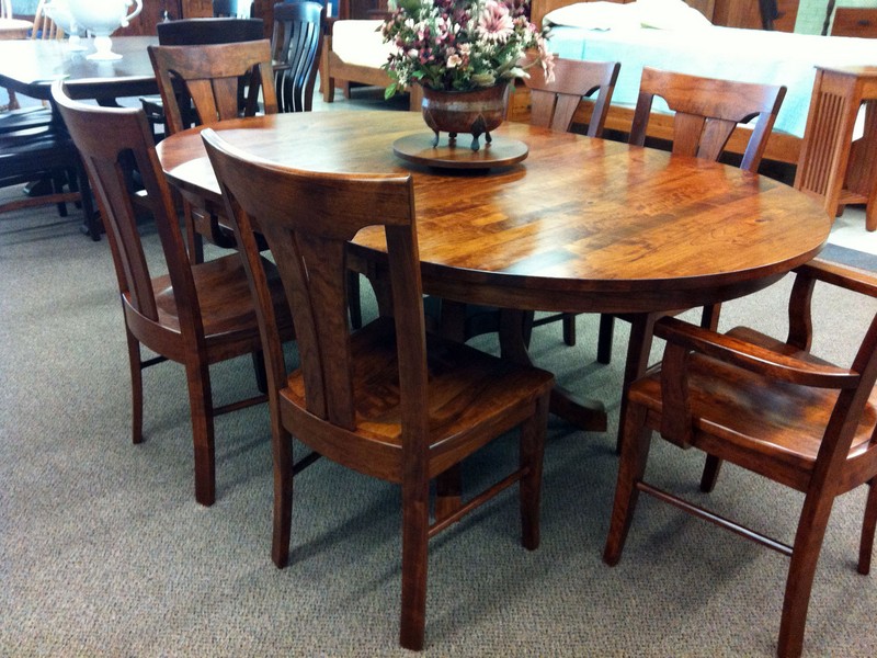 Oval Dining Room Tables And Chairs