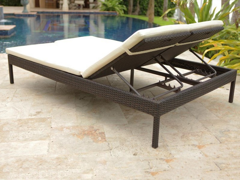 Oversized Chaise Lounge Outdoor