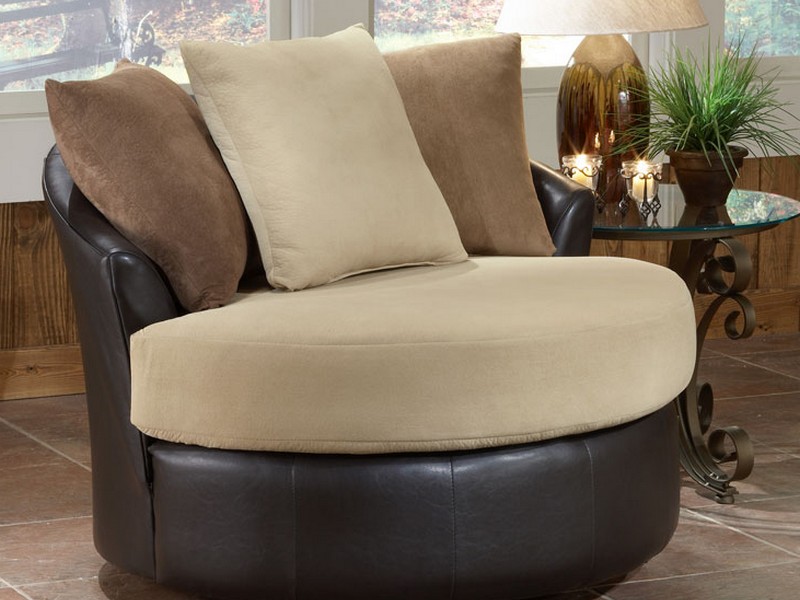 Oversized Round Chair With Cup Holder