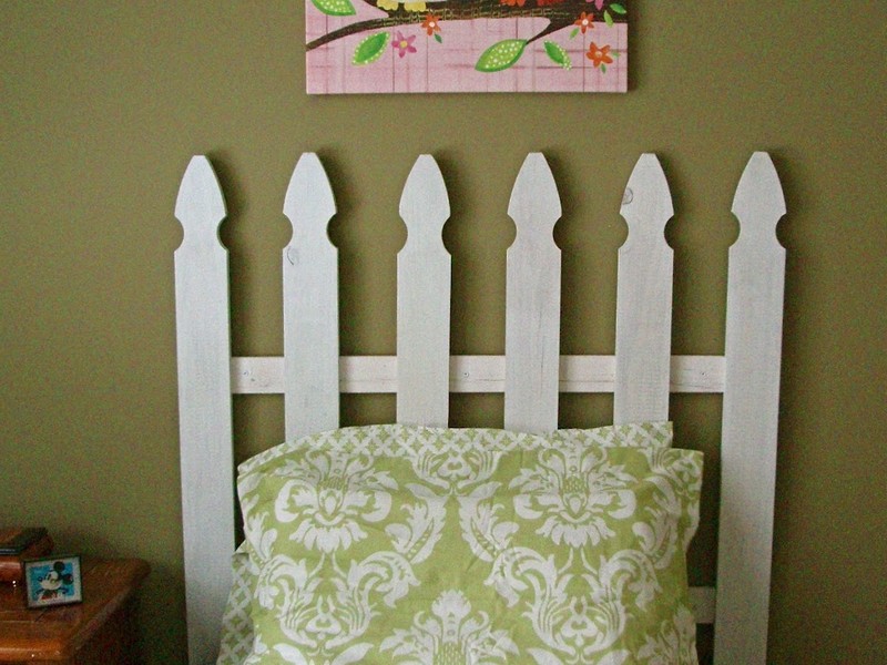 Picket Fence Headboard Ideas